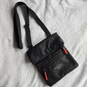 Sherpani Pica Mini Crossbody Shoulder Bag Black Red Boulder Colorado